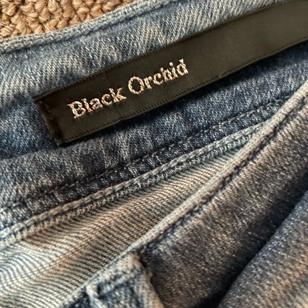Black Orchid Super Flare Size 26